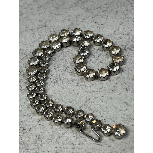 Vintage Kramer Clear Rhinestone Necklace Silver Tone prong set retro wedding - Picture 3 of 7